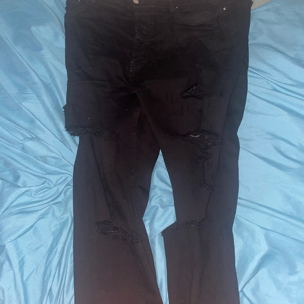 New amiri jeans, comes with receipt